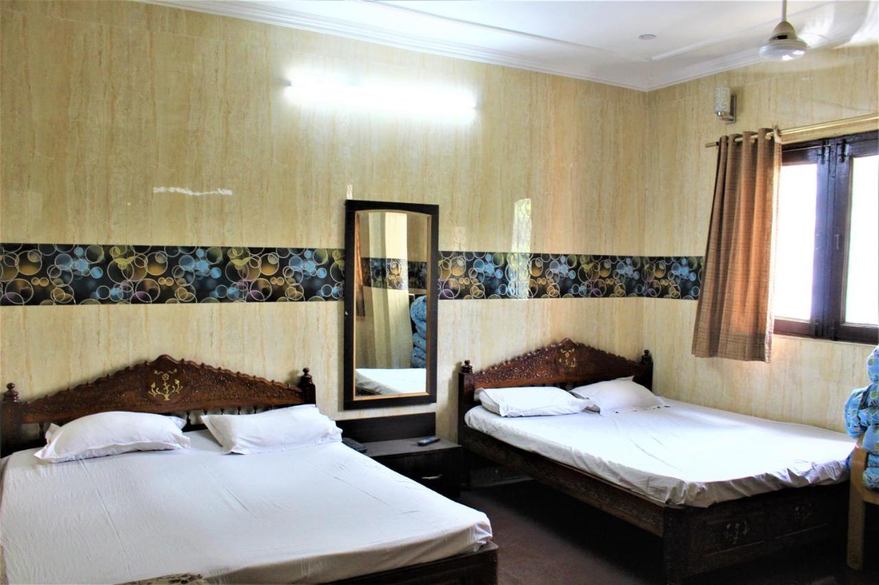 ניו דלהי Central Guest House , Walk In Dargah & Markaz מראה חיצוני תמונה